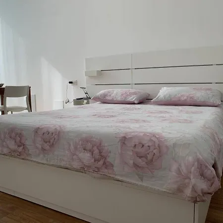 Apartment Lazzaretto 2 *