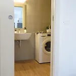 Lazzaretto 2 Apartment *
