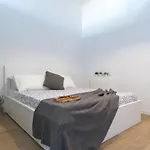 Apartment Lazzaretto 2 *